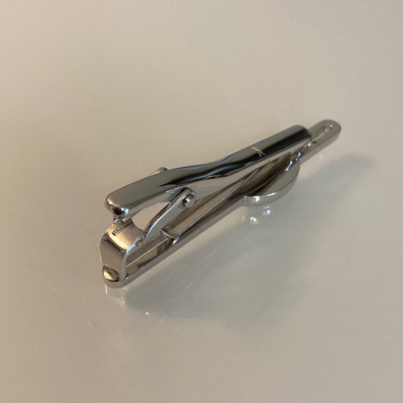 Vintage YSL Tie Clip - Picture 6 of 7